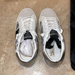 Vintage Havana Kate Style silver/snake